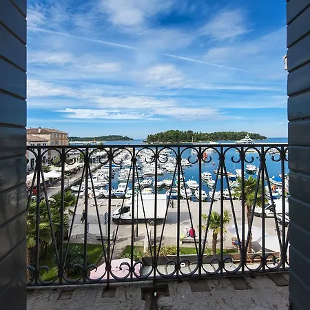 Bayview Apartman